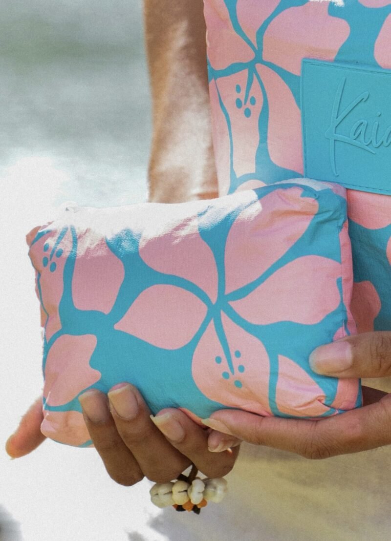 MINI POUCH - AUTE IN SALMON ON TURQUOISE