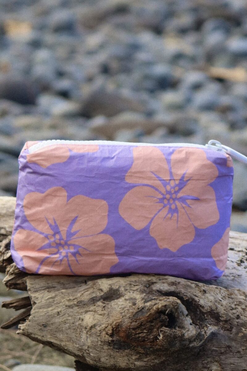 MINI POUCH - AUTE IN PINK ON PURPLE